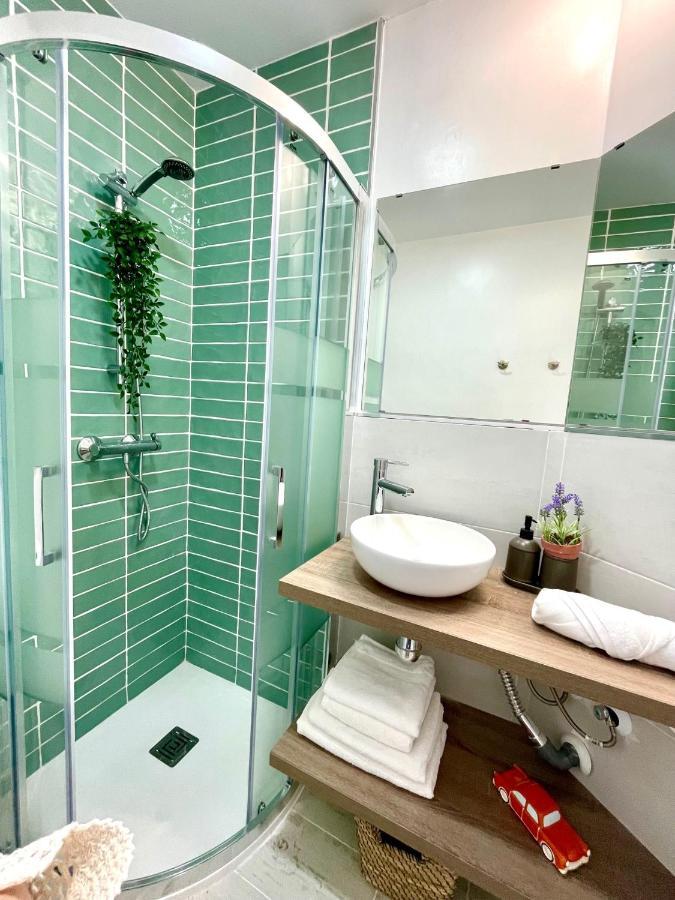 Gatu Premium Atico Caleta , Preferente Mayores De 25 Anos Y Familias กาดิซ ภายนอก รูปภาพ