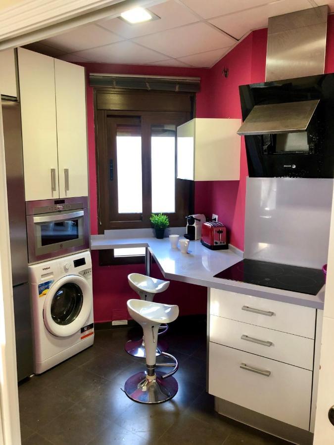 Gatu Premium Atico Caleta , Preferente Mayores De 25 Anos Y Familias กาดิซ ภายนอก รูปภาพ